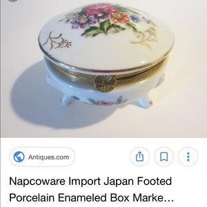 Jewelry case hand painted.